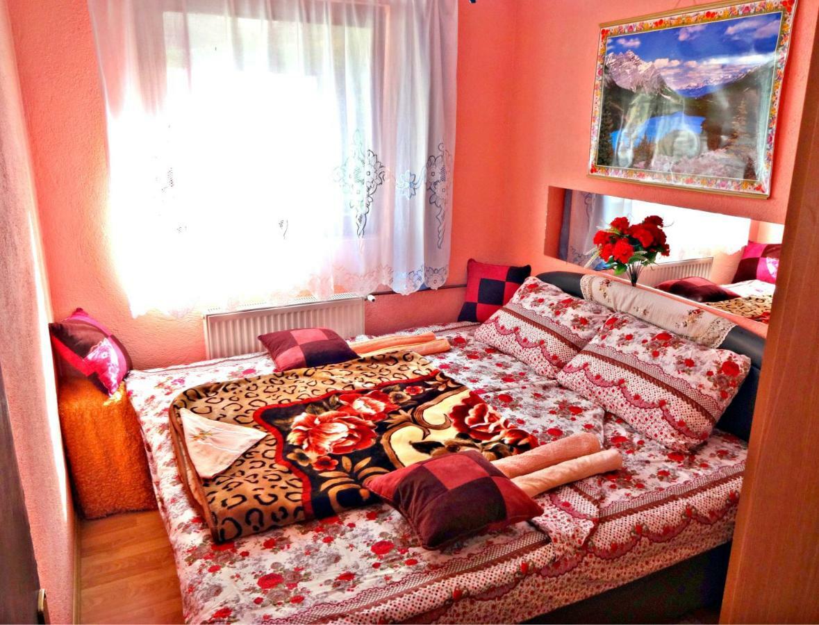 Hotel Virmal Foca Zewnętrze zdjęcie