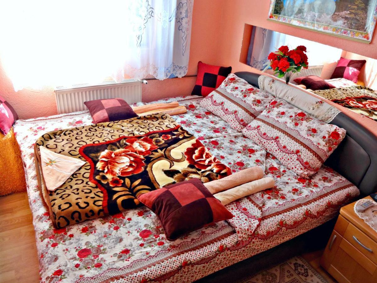 Hotel Virmal Foca Zewnętrze zdjęcie